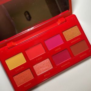 Artist Couture Caliente Palette
